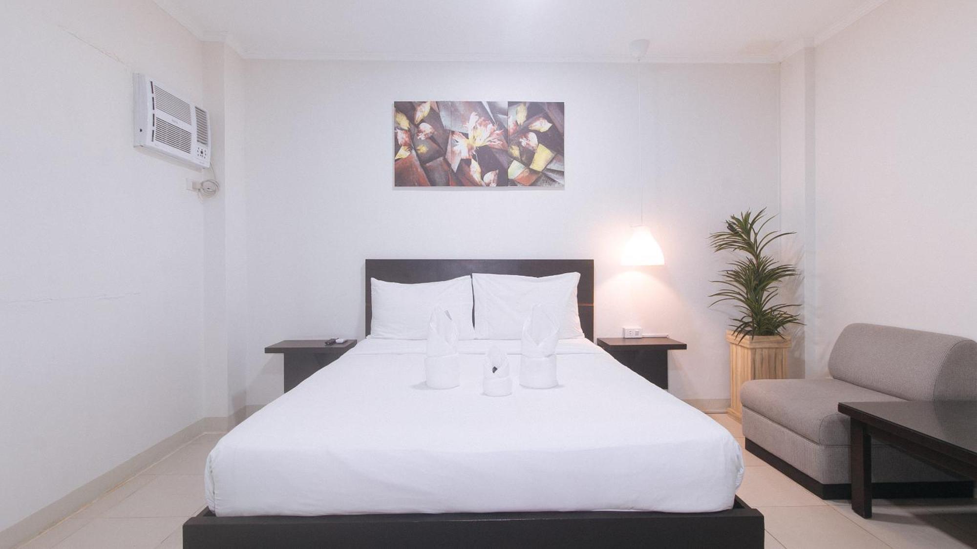 Urbanview At Evangelista Street Makati 马卡蒂 外观 照片