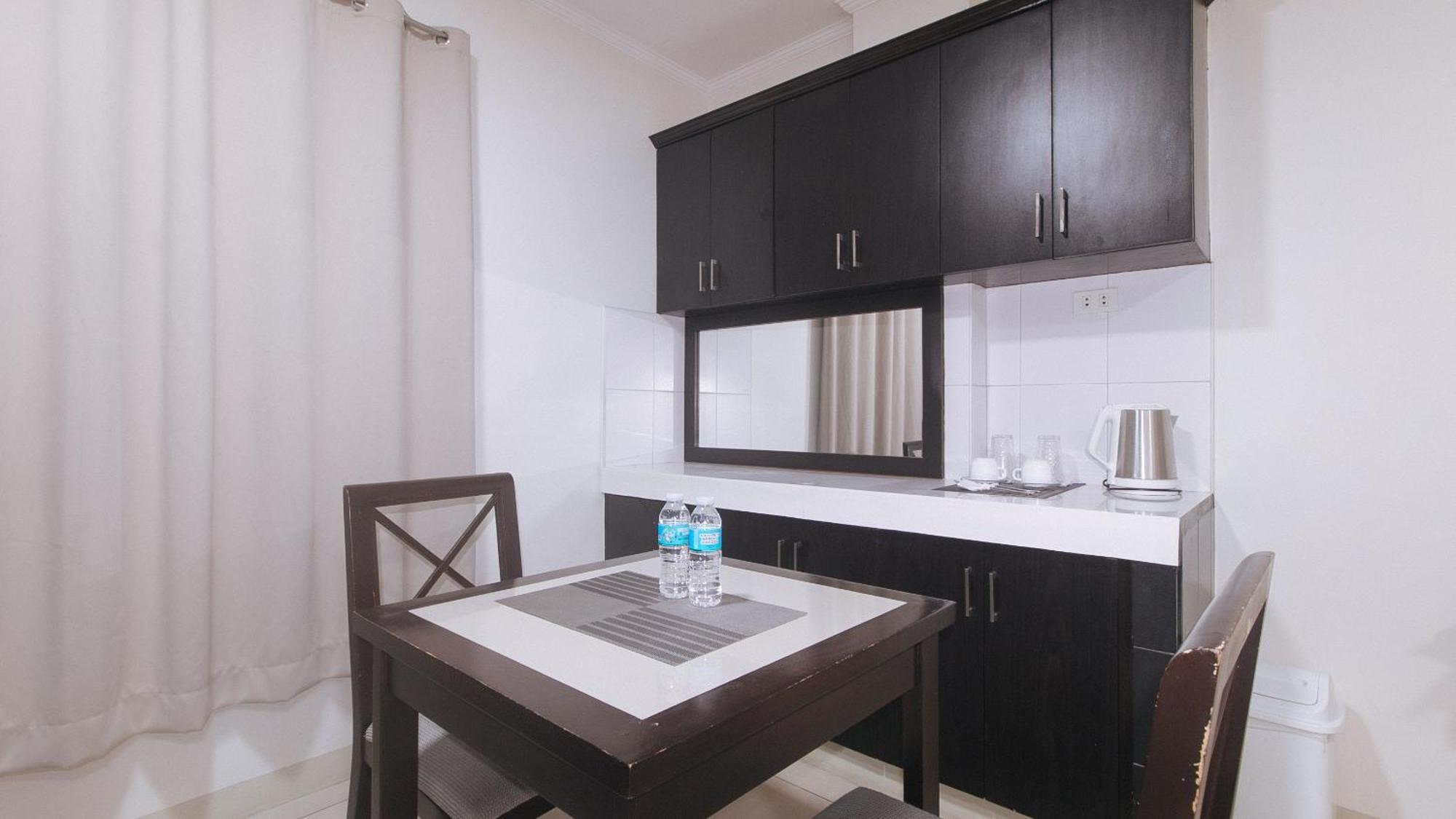 Urbanview At Evangelista Street Makati 马卡蒂 外观 照片