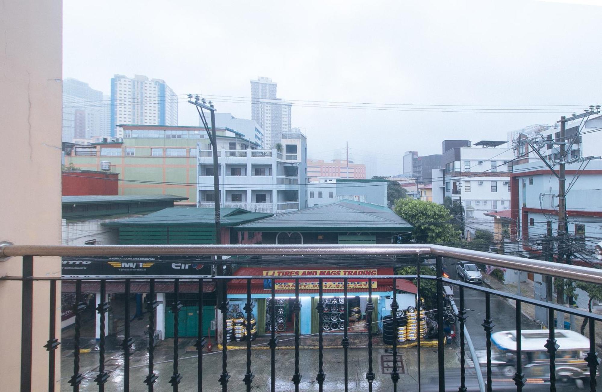 Urbanview At Evangelista Street Makati 马卡蒂 外观 照片